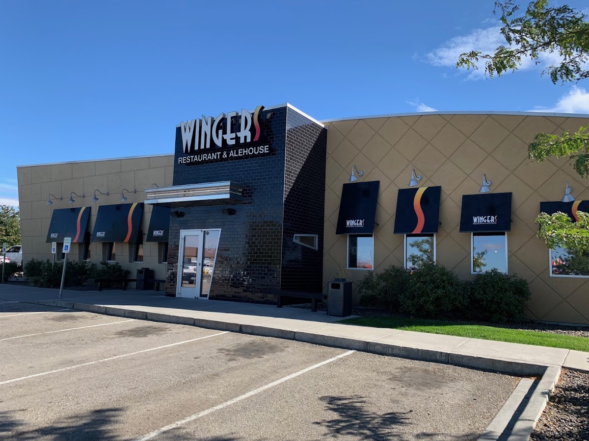Wingers Restaurant & Alehouse