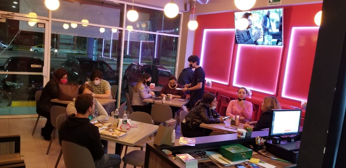 Wings & Chill San Nicolás
