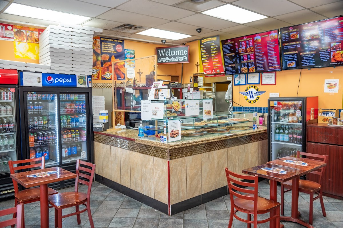 Wings To Go - Grande Pizza