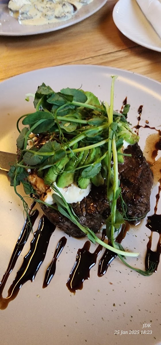 Woodstone Restaurant & Wine Bar Photos 9