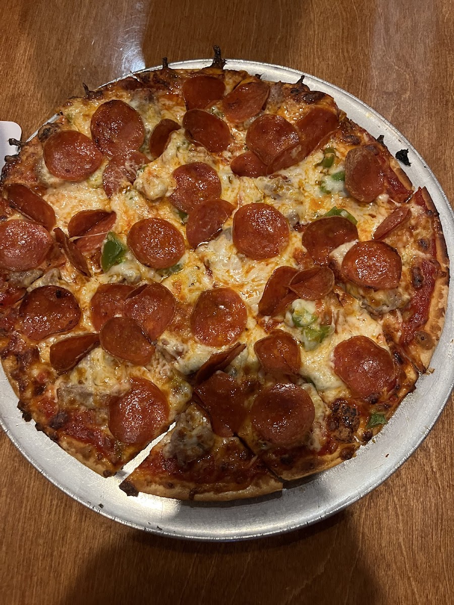 Wrigley's Pizza Photos 9