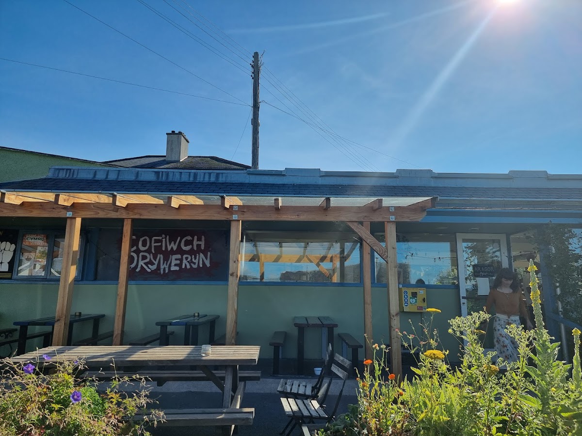 Y Garreg Shop And Kitchen