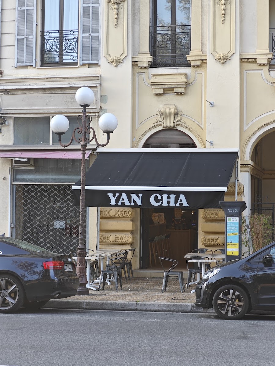 Yan Cha Bubble Tea 颜茶