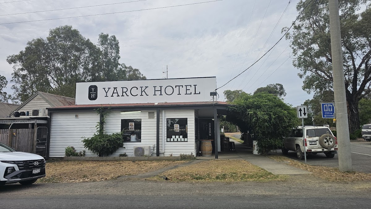 Yarck Hotel Photos 2