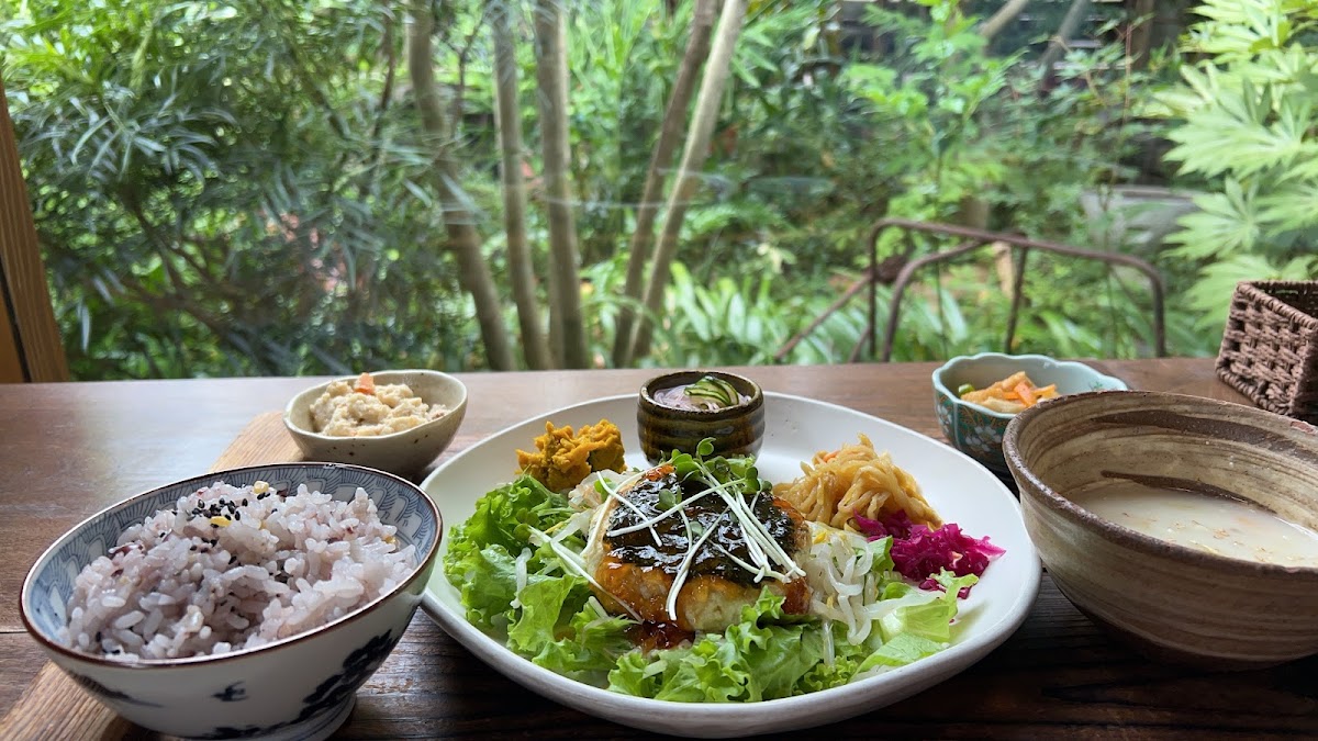 Yashii Iuta Cafe Photos 2