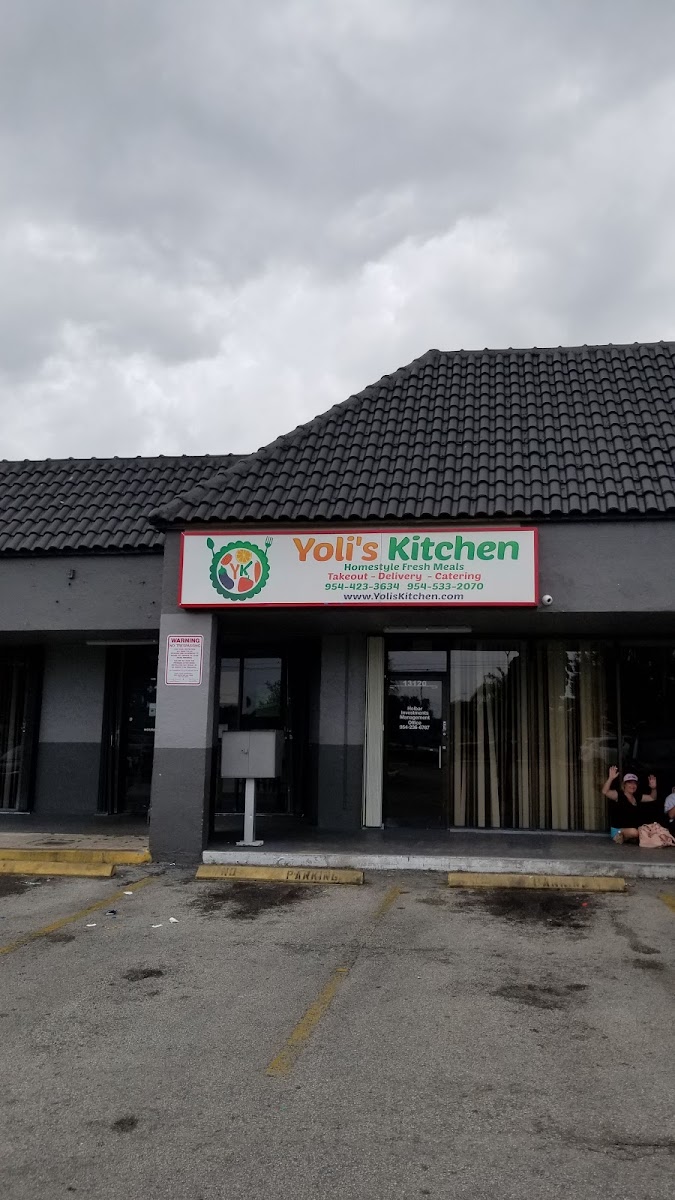 Yoli's Kitchen