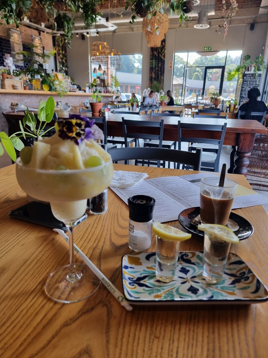 Yoons Eatery Photos 9