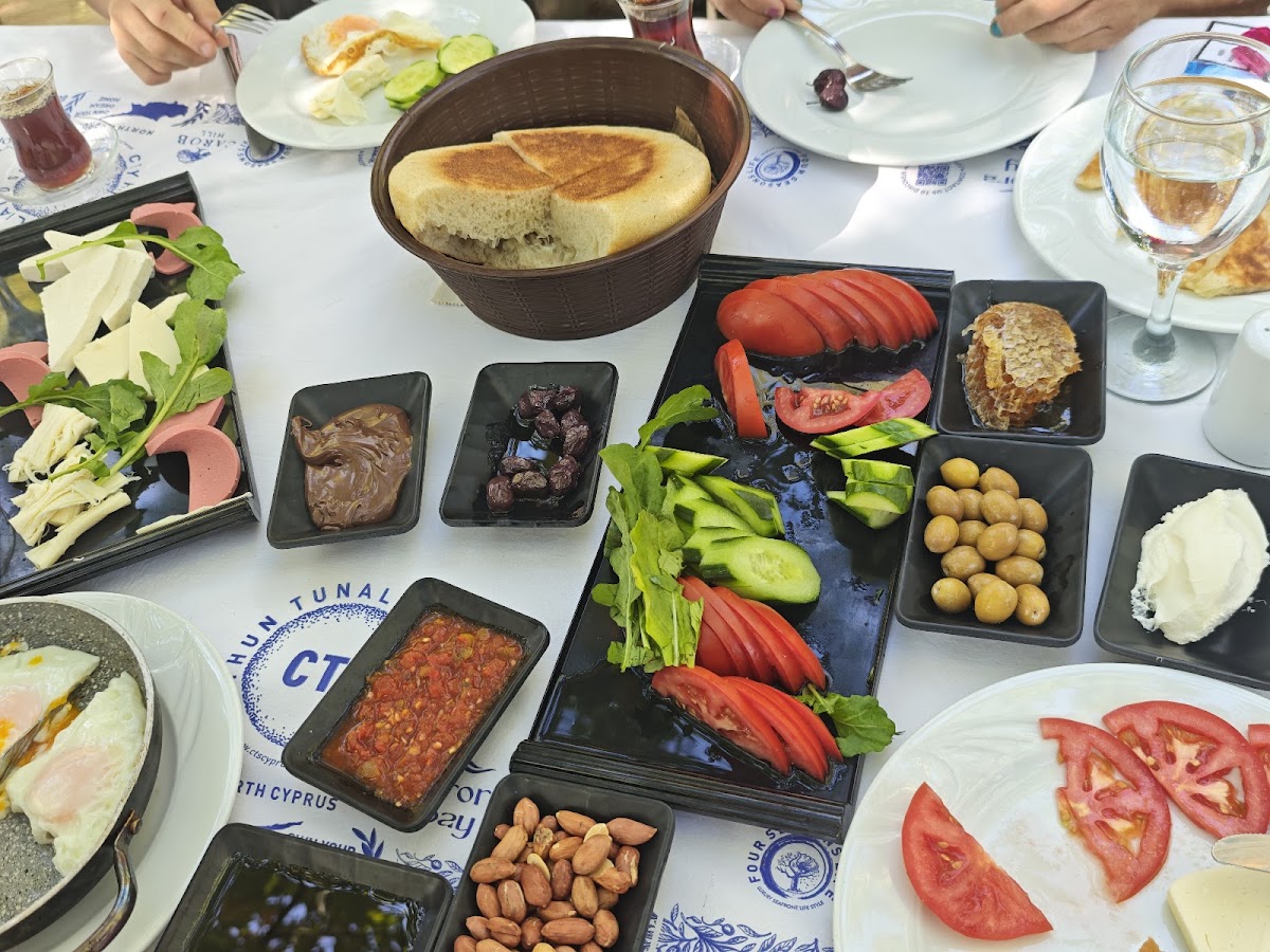 Yosun Restaurant Photos 2