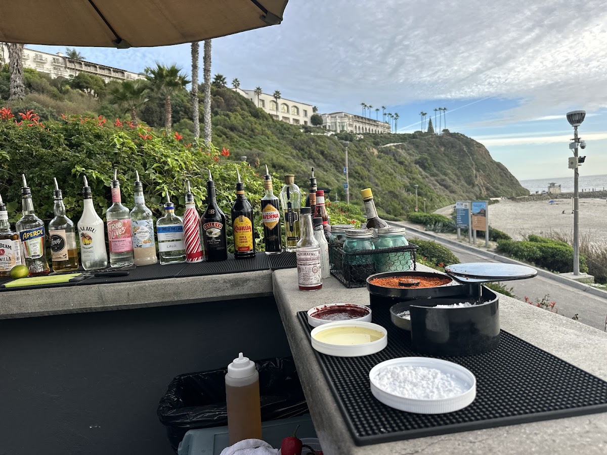 Young’S Beach Shack