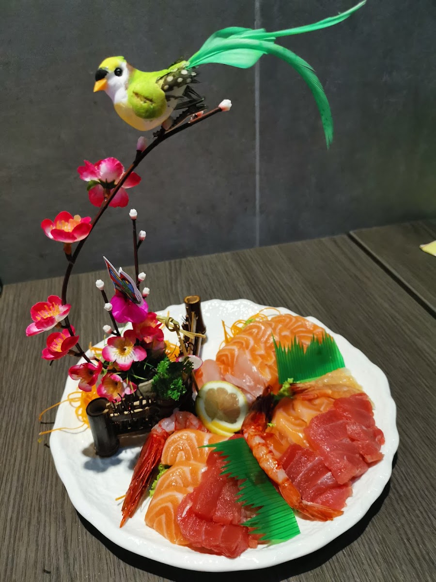 Yuki Sushi 2 Photos 2