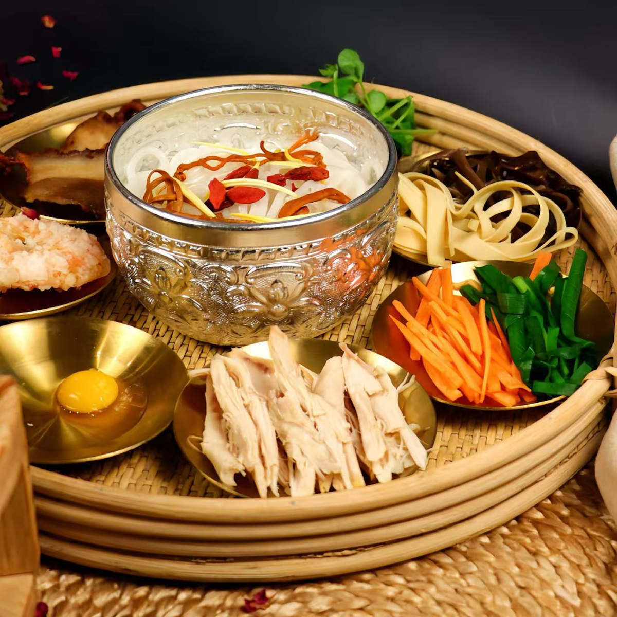 Yun Cross Bridge Rice Noodles Photos 2