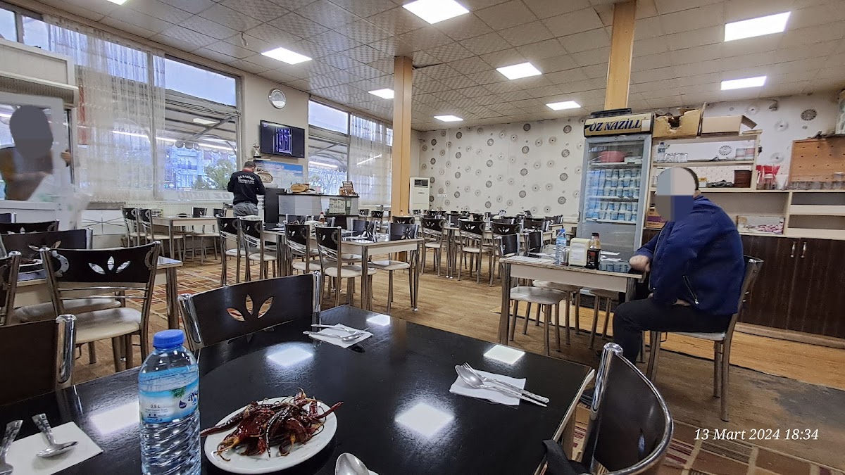 Öznazilli Pide Şiş Ve Yemek Salonu