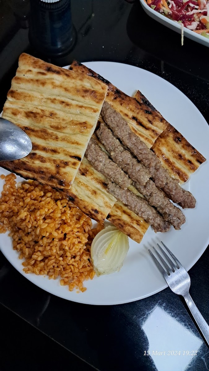 Öznazilli Pide Şiş Ve Yemek Salonu Photos 2