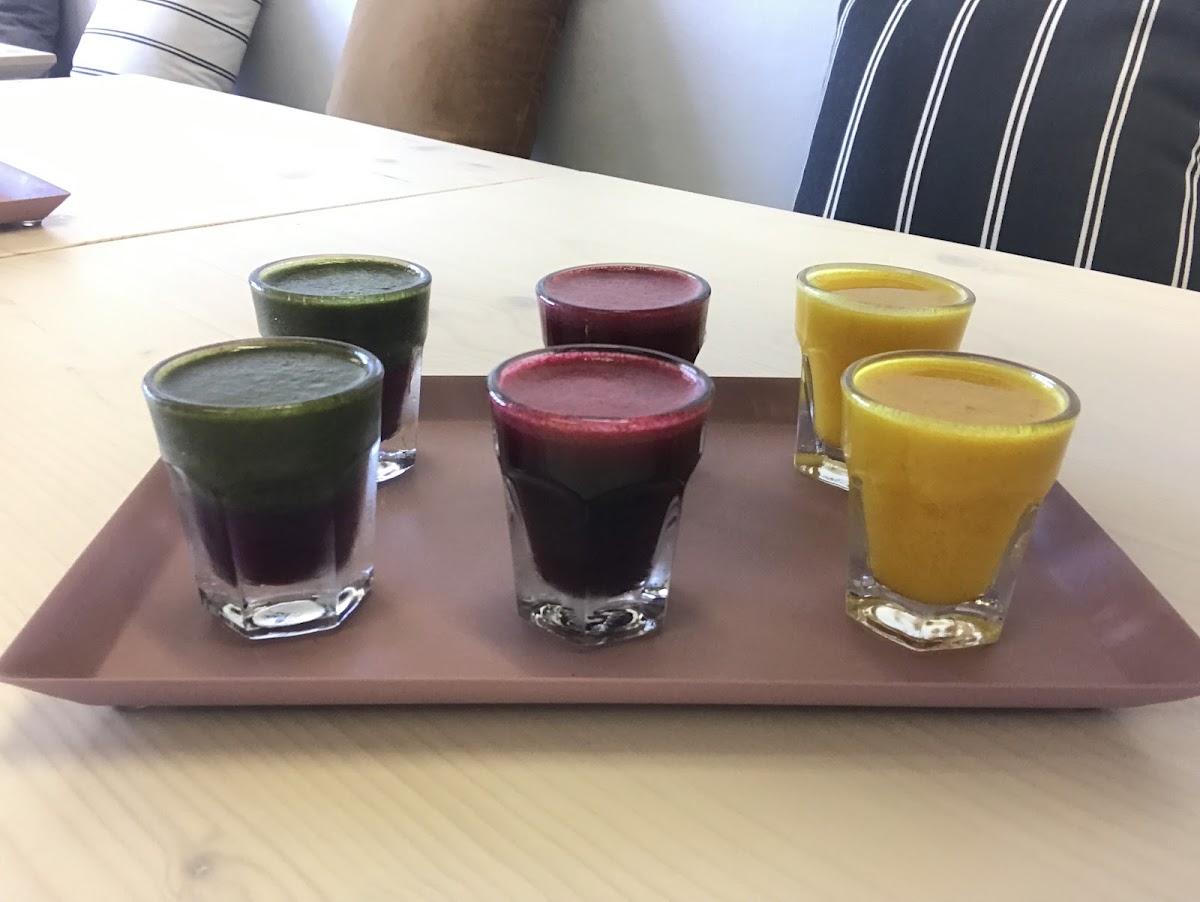 Zoe's Eatery Photos 2